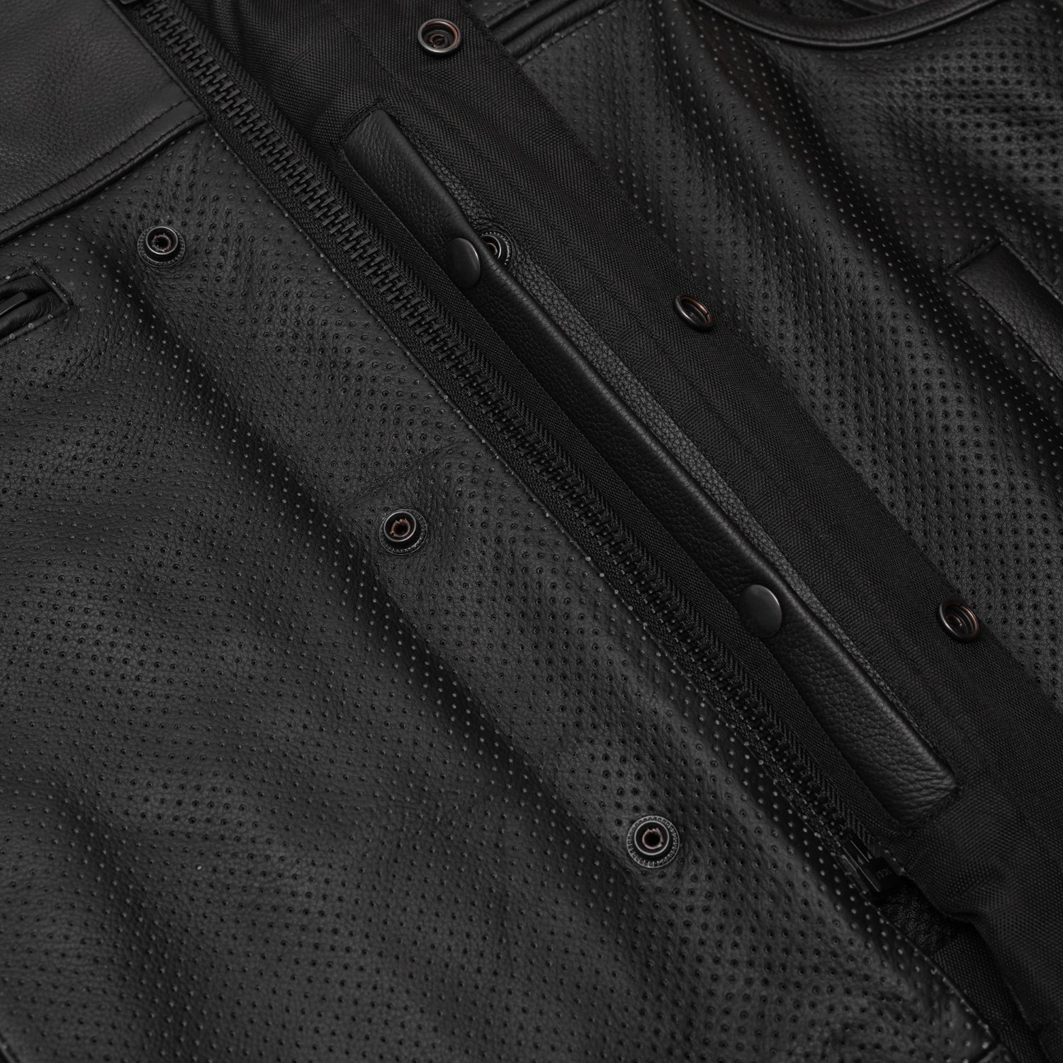 Mile Maker™ Men’s Motorcycle Leather Vest