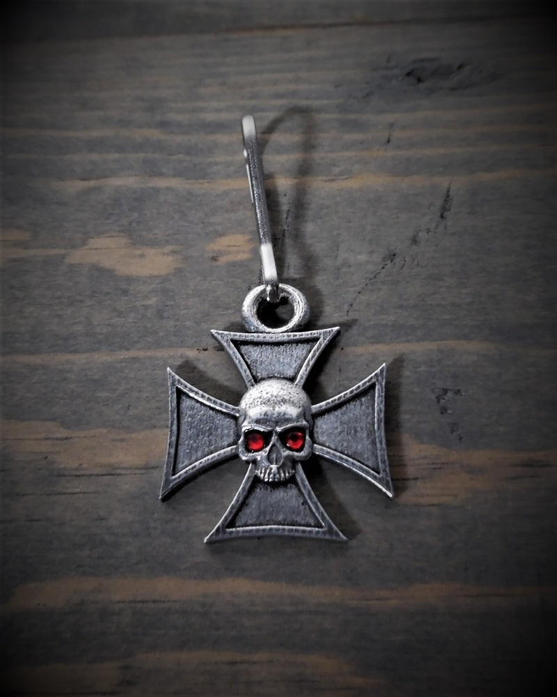 BZP-33 Maltese Cross Skull Diamond Zipper Pull-Zipper Pulls-Daniel Smart Mfg - Retail