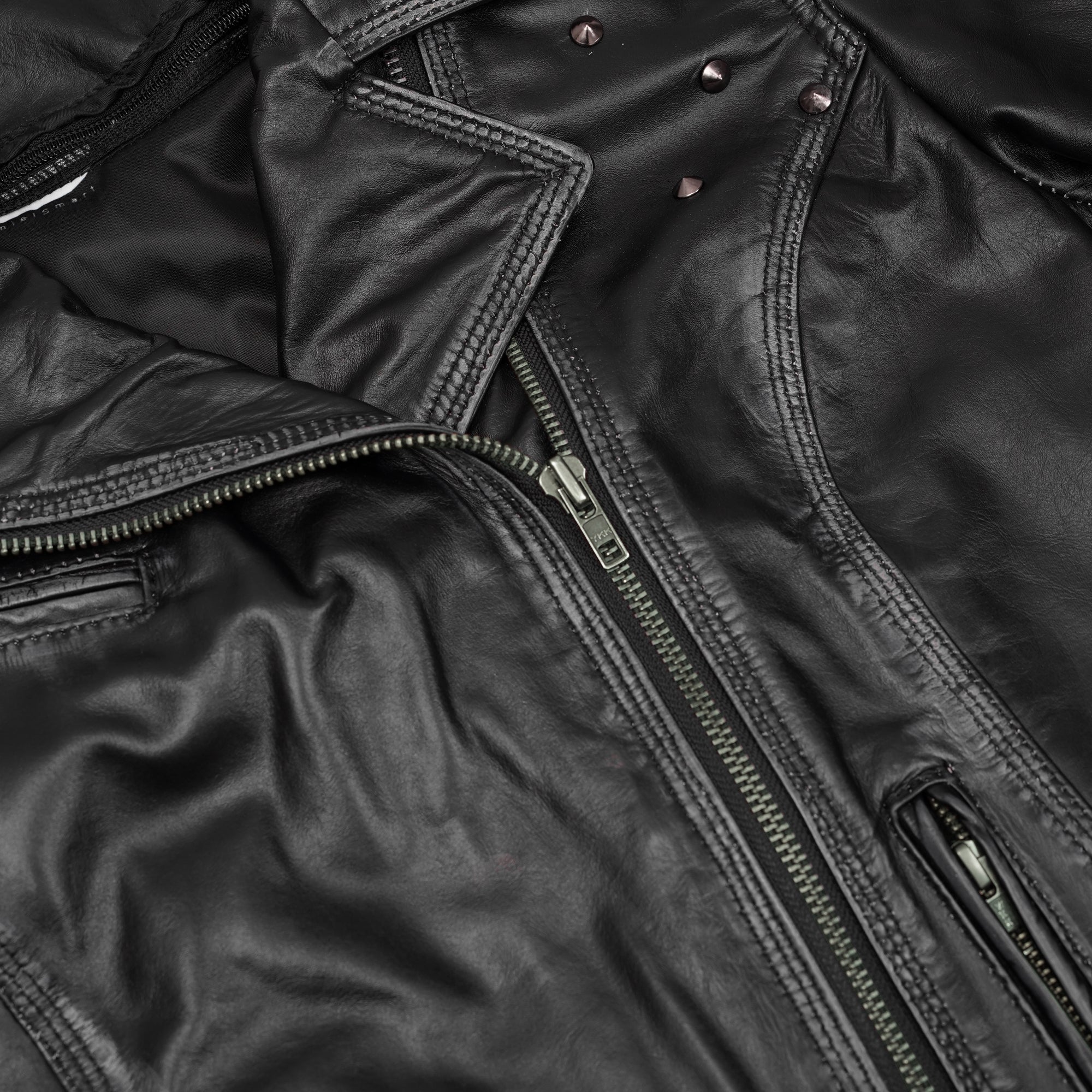 Rebelita – Women’s Leather Motorcycle Jacket