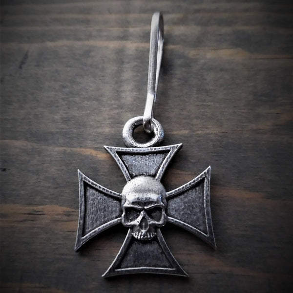 bzp-32-maltese-cross-skull-