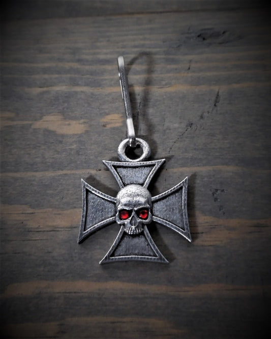 BZP-33 Maltese Cross Skull Diamond Zipper Pull-Daniel Smart Mfg - Retail