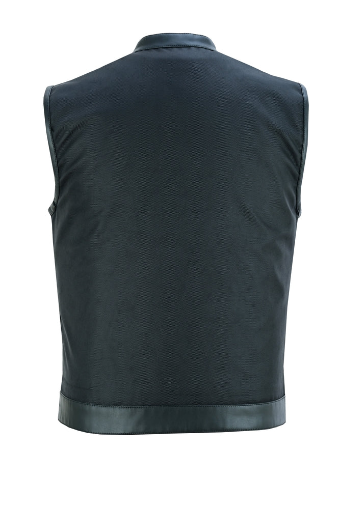 DS689 Concealed Snap Closure, Textile Material, Scoop Collar & Hidden-Daniel Smart Mfg - Retail