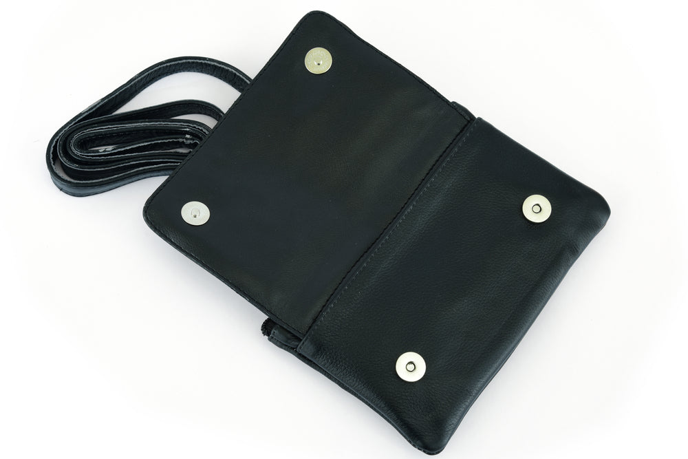 DS8586 Leather Belt Bag - Small-Purses-Daniel Smart Mfg - Retail
