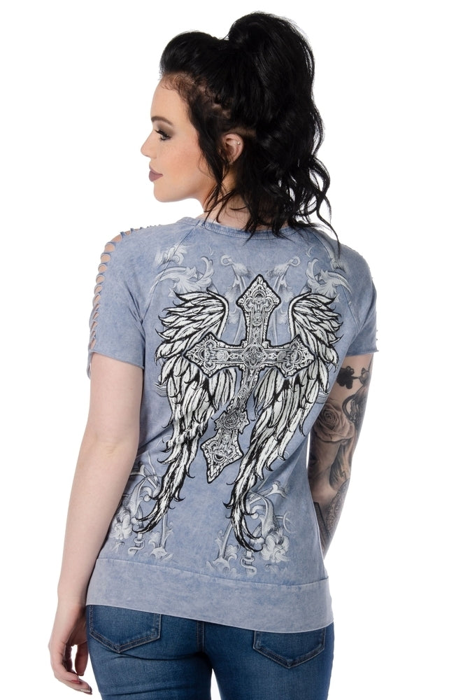 7746 Sliced Short Sleeve with Cross and Wings